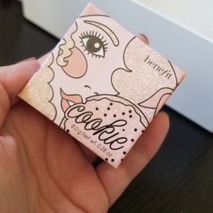 Benefit Cookie Highlight
